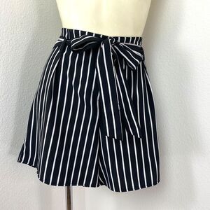 Have Los Angeles Black Shorts White Strips Med Grunge Punk Preppy Travel Resort